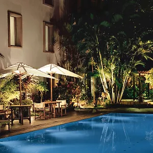https://trident.kerala-hotels.net